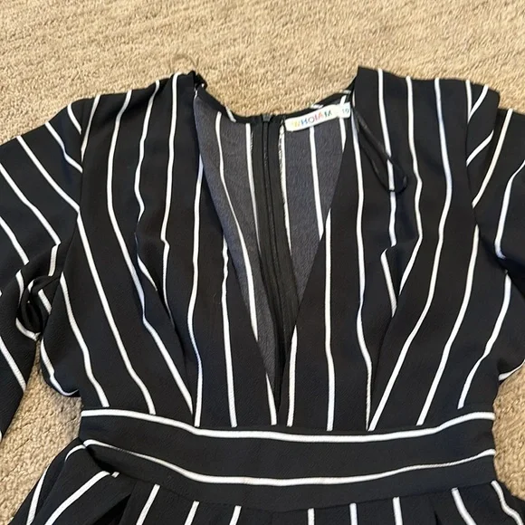 WHOIAM Black and White Romper - Picture 3 of 7